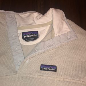 Patagonia pull over